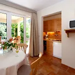 Apartment Bellevue Plava Laguna