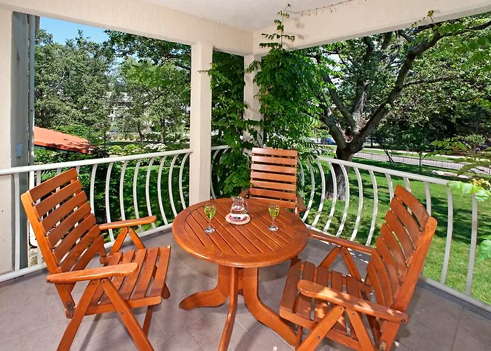 Bellevue Plava Laguna Apartment *